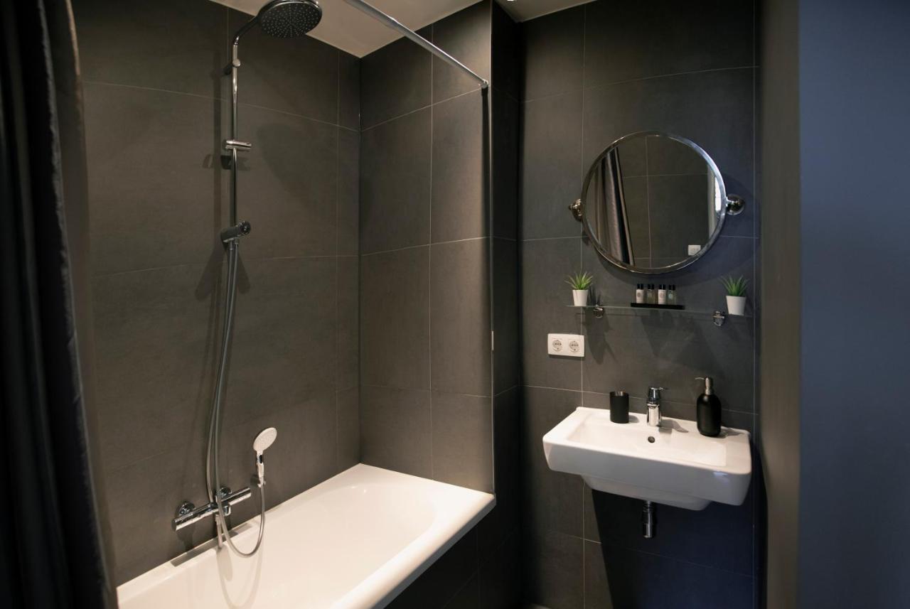 Modern Hideout Ace Location Bed & Breakfast Amsterdam Exterior photo